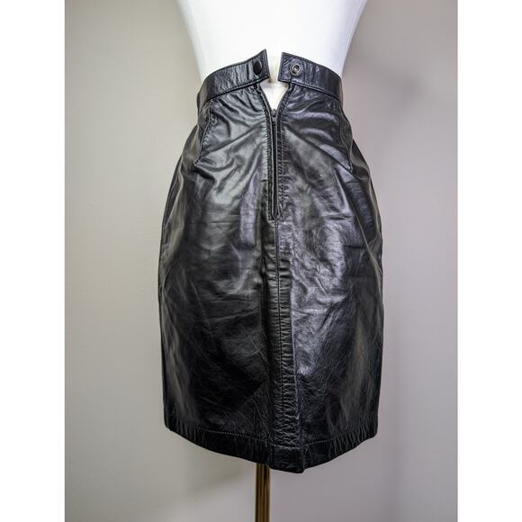 Vintage Wilsons Leather Mini Skirt - Classic Style - Picture 4 of 6